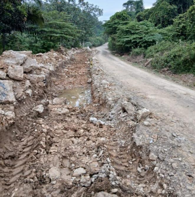 Peningkatan Jalan di Desa Talang Akar Diduga Asal-Asalan, Warga Kecewa dan Soroti Lemahnya Pengawasan