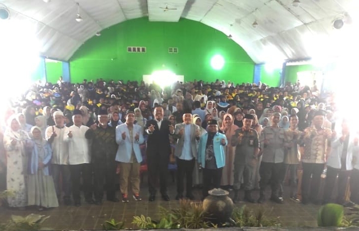 Wakil Bupati PALI Tegaskan Dukungan Pemkab pada Pendidikan Al-Qur’an di Wisuda Santri BKPRMI