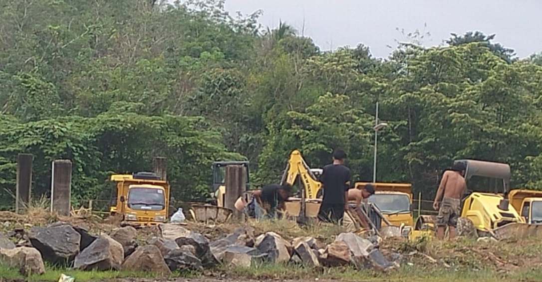 Proyek Gelap di Depan Mata: Bangunan di Kantor PU TR PALI Tanpa Papan Informasi, Diduga Langgar Hukum